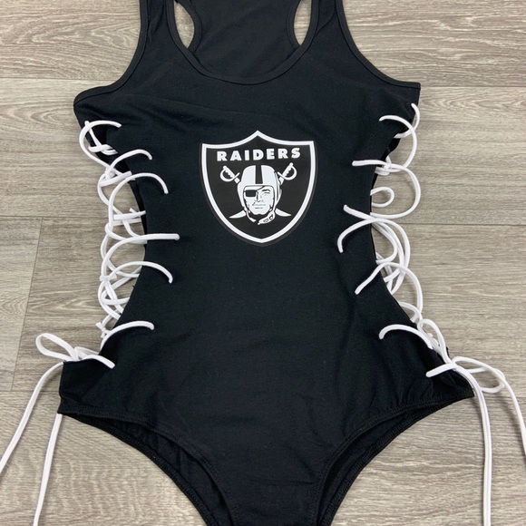Oakland Raiders NFL Football Bodysuit Onepiece - Picture 2 of 3
